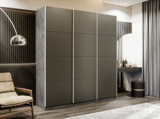 Шкафы-купе 3-х дверные, Шкаф-купе Прайм 3-х дверный Стекла хаки/Доводчики 180х57х230