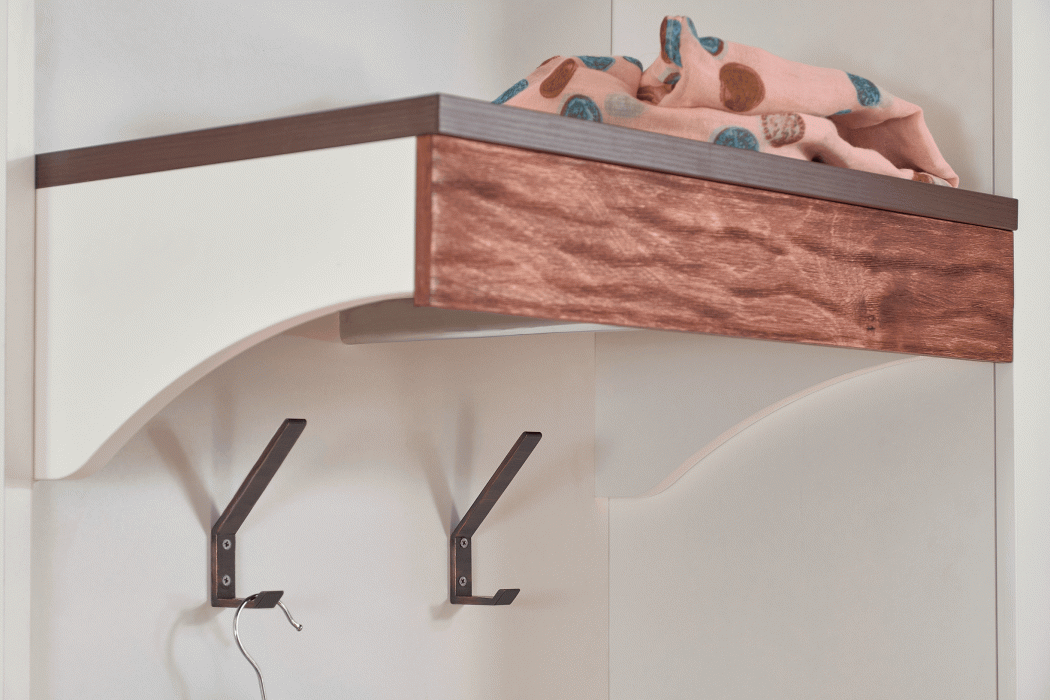 Вешалки, Норвуд 74 Вешалка